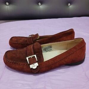 Ugg womens size 7 Crawford flat dark rust red suede leather loafer shoes